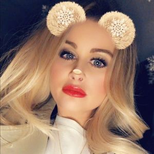 Meet your Posher Ambassador, Cherina